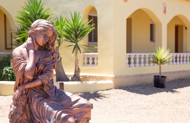 Casa Mari is a fabulous Villa with large swim pool, tennis, Games Room, garden