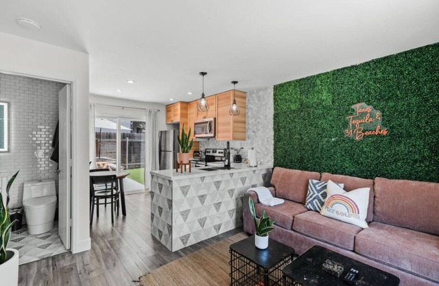 Mini Oasis en el corazón de San Diego con estacionamiento GRATUITO