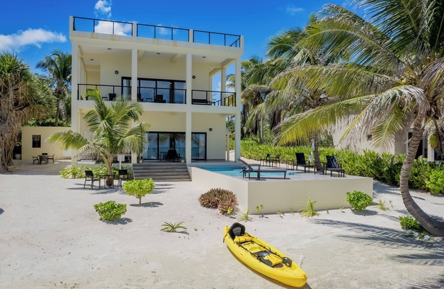 Casa Paloma: Unwind in Style with Breathtaking Caribbean Views.