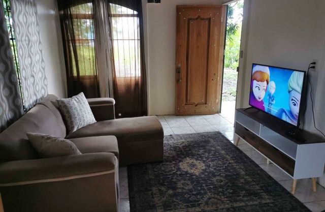 Casa Peri cerca de Rio Celeste