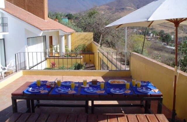 Casa Unión, espaciosa villa con jardín y espectaculares vistas a la montaña