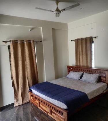 Castle Hebbal Room with Kitchen
