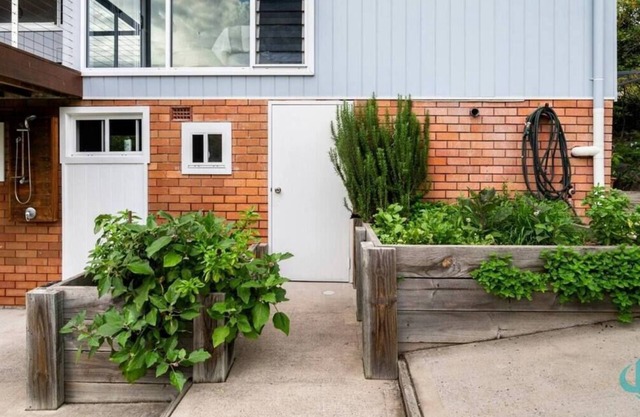 Caves Cottage Guest Suite - perfect for couples