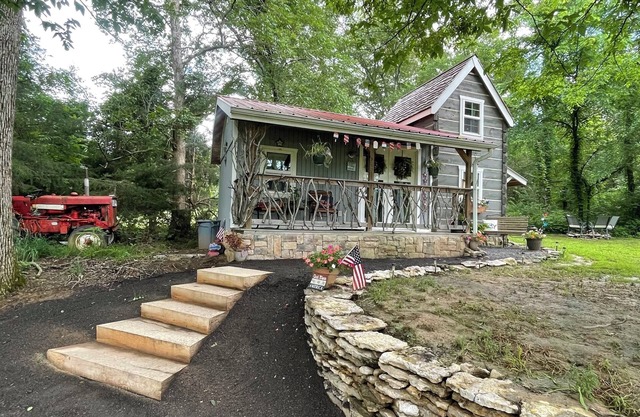 Cedar Twig Cabin: sereno, acogedor y tranquilo