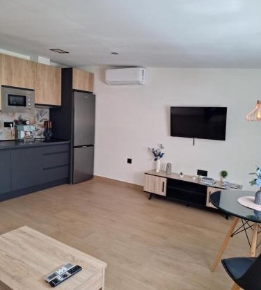 Celadores 6 El Almendral 2