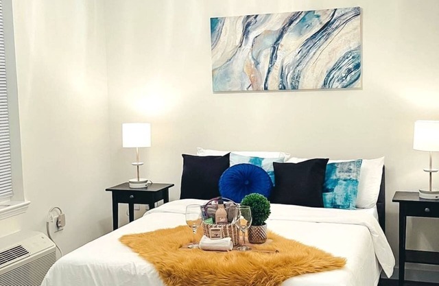 Central by Marriott & RWJHosp I 1BD | WiFi | Pkng