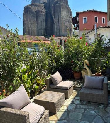 Central House in kastraki