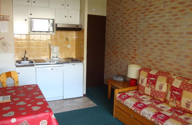Estudio con terraza - Centro del pueblo, cerca del teleférico y tiendas