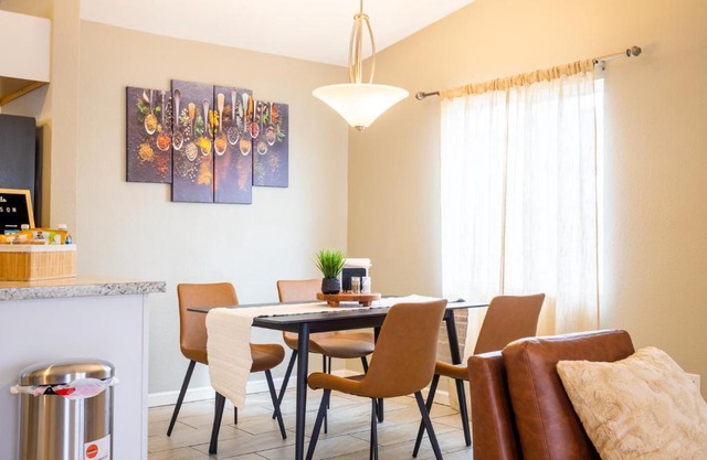 Centrally Located Cozy Home