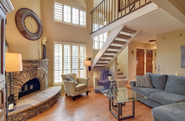 ¡NUEVO! ¡10Mi al centro de North Phoenix Townhome!