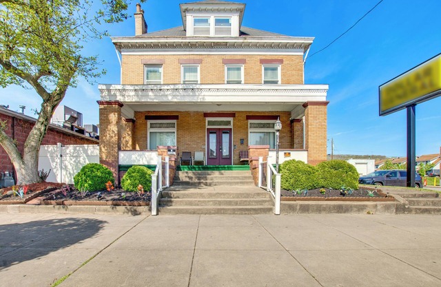 Centrally Located Beaver Falls Home w/ Fire Pit!