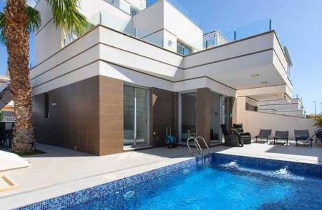 CH Villa Augusta Doña Pepa