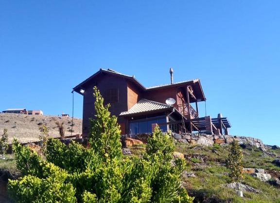 Chalé Guadalupe - Condomínio Altos da Serra