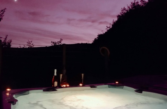Chalet Deer with Spa access