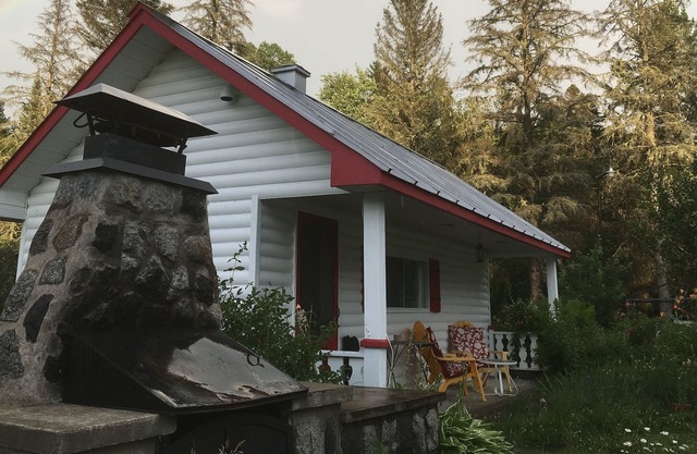 Chalet Le Semeur a orillas del río