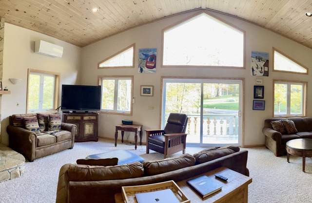White Mountains Chalet con jacuzzi privado-North Conway / Story Land