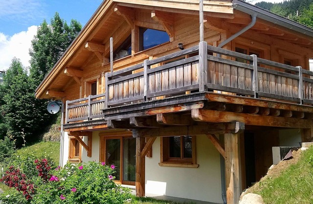 Chalet en Arêches-Beaufort para 8 personas con terraza soleada, TV y WiFi