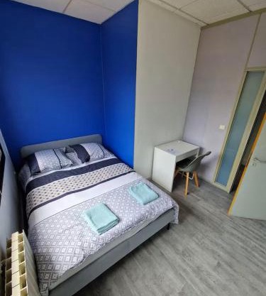 Chambre Privée dans appartement partagé BLEU