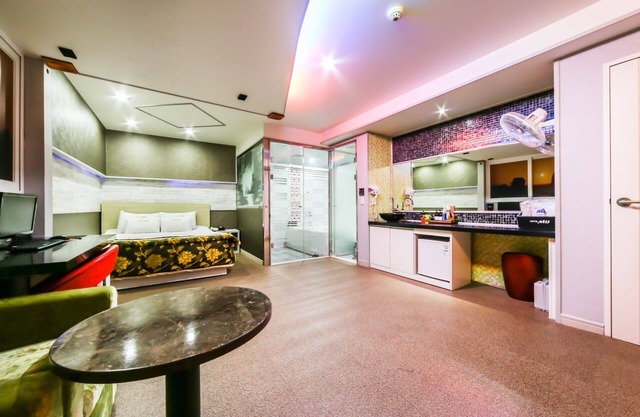 Changwon Masan Hapseongdong MU