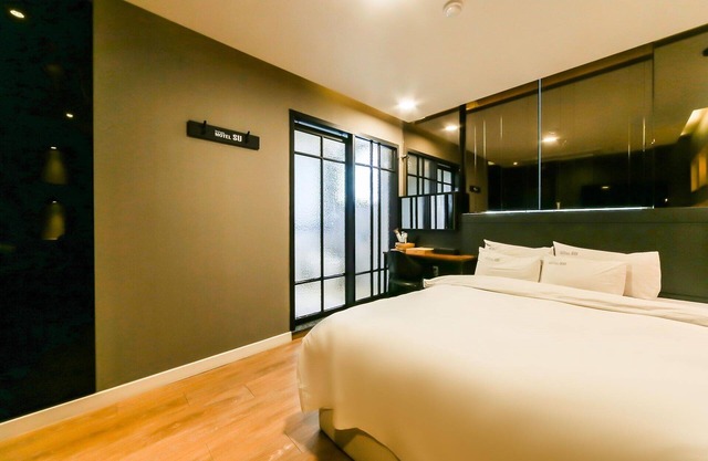 Changwon Paryongdong Soo