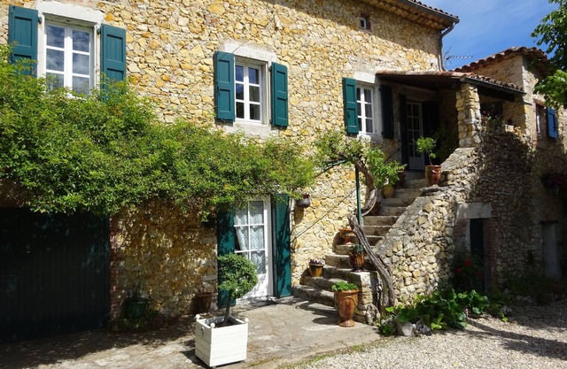 Casa rural de carácter Cevennes con piscina privada, servicio de calidad.