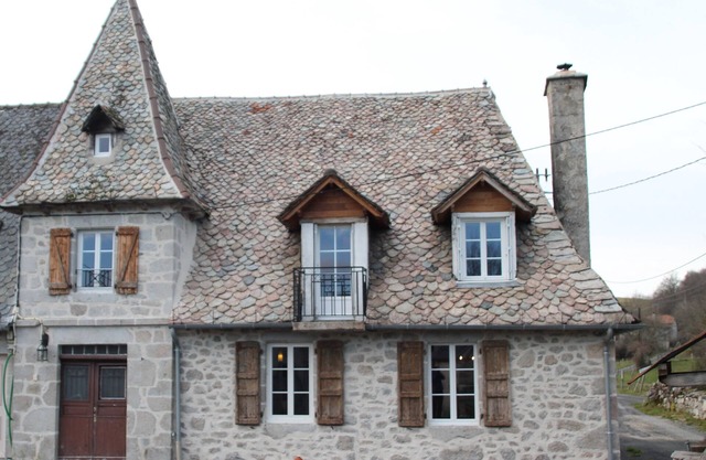 CARÁCTER Cottage con vistas LAKE ST ETIENNE CANTALES 500M