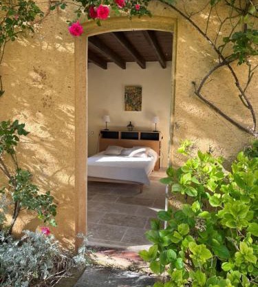 Charmante petite maison avec piscine