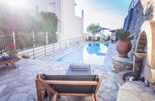 Charmfull 4bdr villa con impresionantes vistas, piscina, barbacoa