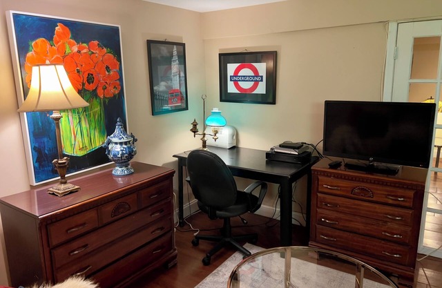 Charming 1-Bedroom Spacious Basement Close to DC - Pets Allowed.