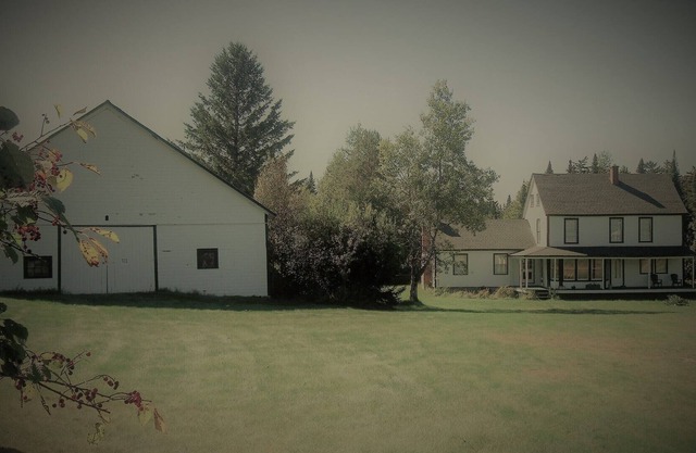Encantadora granja de 1900 en Lake Placid con espacio al aire libre