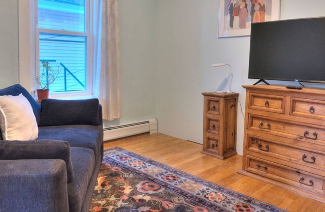 Charming 1BR in North Adams - close to attractions