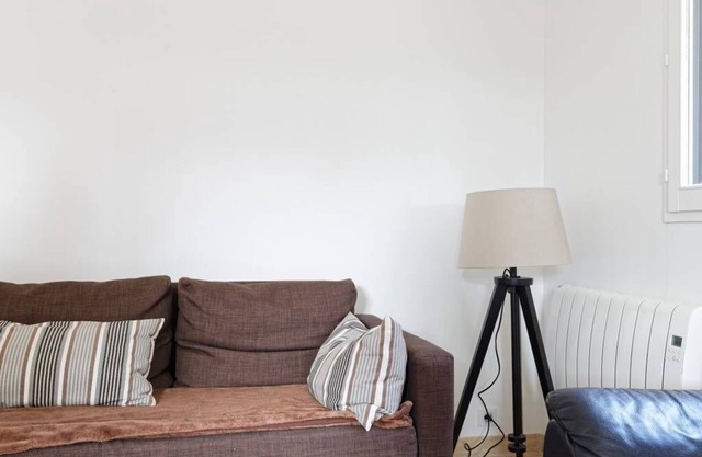 Encantador apartamento de 3 habitaciones con jardín a 5 minutos de la playa.