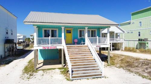 Charming 3BR/2BA Boho Beach Cottage in Gulf Shores