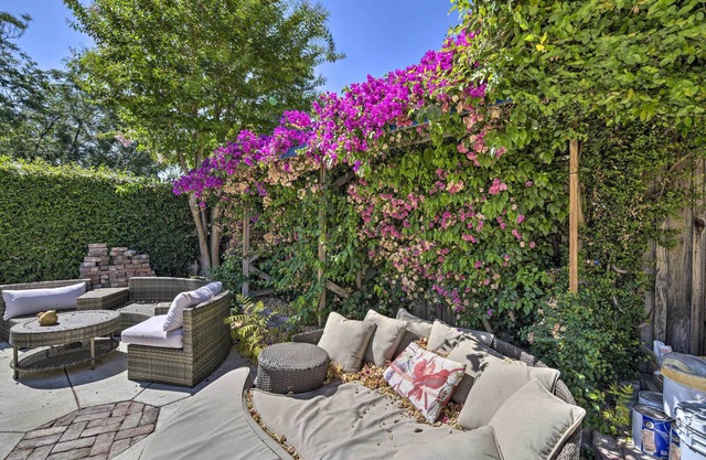 Charming Antioch Home w/ Private Yard + Grill