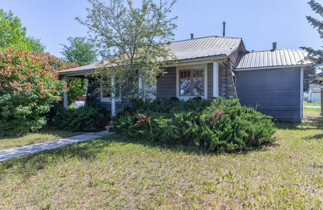 New Listing! Blue Cabin ⁓ Downtown ⁓ Cozy Getaway 🏞️Yellowstone 🚠Jackson Hole