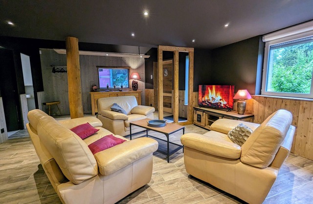 Chalet encantador para 6, cerca del esquí, WiFi, parking, admite mascotas