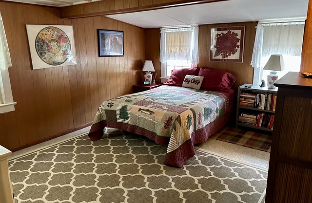 Cottage con Encanto - El secreto mejor guardado de Lake George!