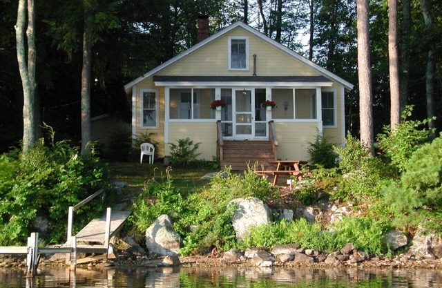 Cottage con Encanto en Mirror Lake, Tuftonboro, NH, a orillas del lago, $ 1,550 / 1,200 semanas.