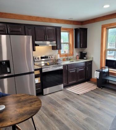 Charming Downtown Bryson City SkyLoft Studio 3 - Perfect for Couples