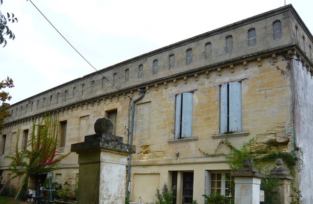 Encantador apartamento con terraza en un castillo orgánico a las afueras de Burdeos