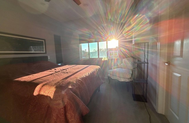 Charming Hilltop 2-bedroom townhome with WiFi, Parking in fabulous San Diego