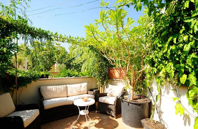 CASA CON ENCANTO EN BARCELONA CERCA DE LA PLAYA