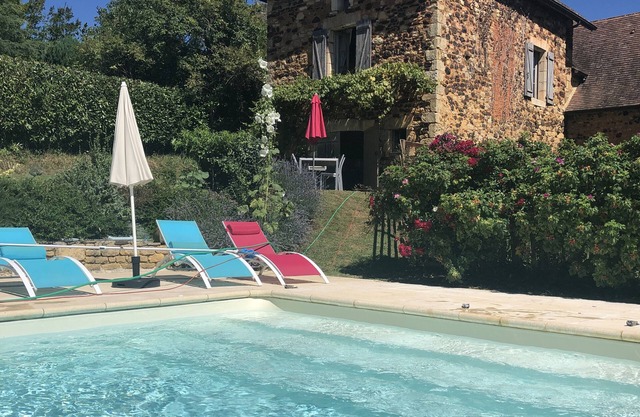 Encantadora casa con piscina privada climatizada y 2 dormitorios, Dordoña, Sarlat