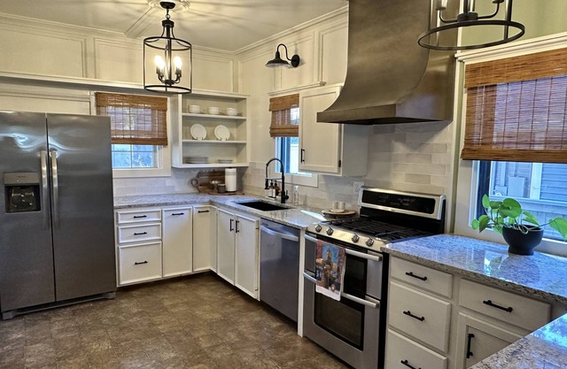 Charming Midtown Bungalow