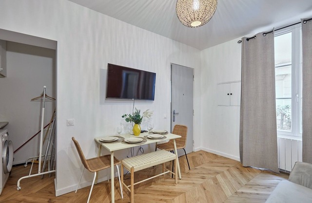 Charming new Flat in the Centre of Paris