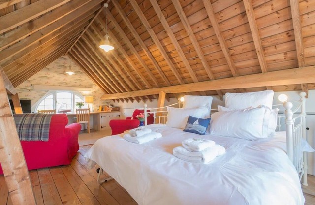 Uno Encanto bedroomed cobertizo convertida vistas Amplio, Ranworth.