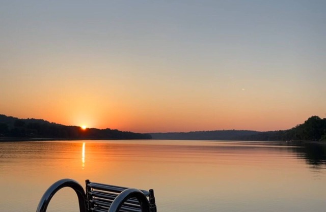 Charming River House with Waterfront Access - Sleeps 14