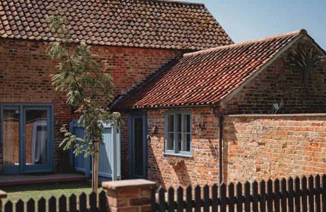 Charming rural one-bedroom barn conversion