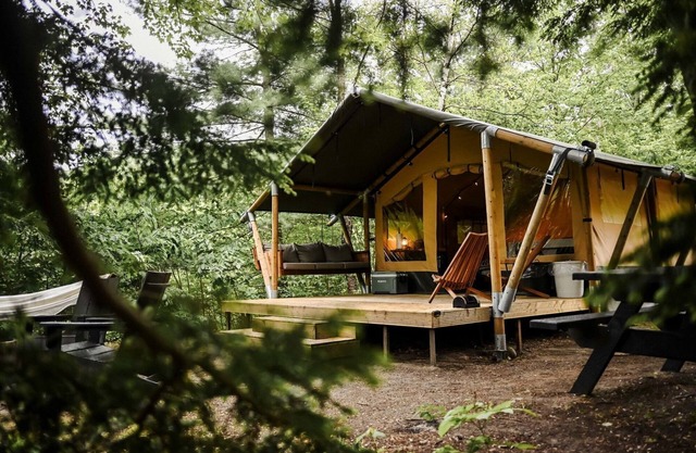 Charming Safari Tent with Sauna and Fire Pit in North Woodstock, New Hampshire
