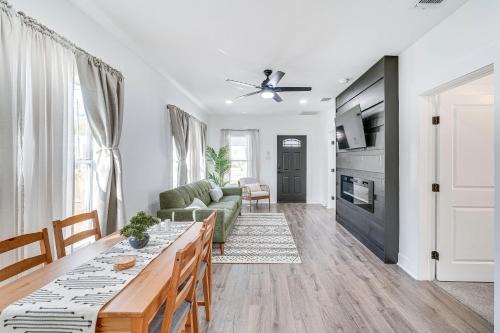 Charming San Antonio Home about 2 Mi to The Alamo!